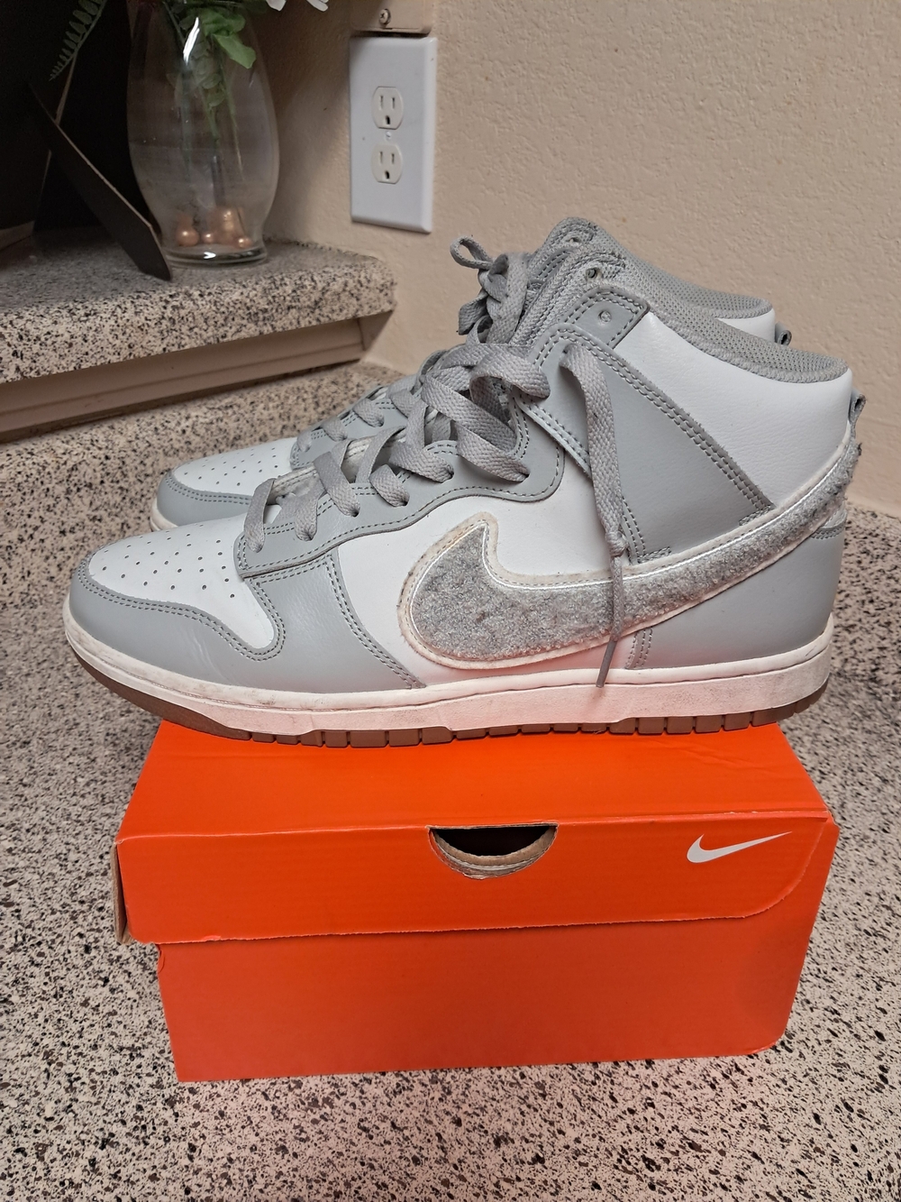 Nike Dunk Mens' High-Top Sneakers in Light Gray and White